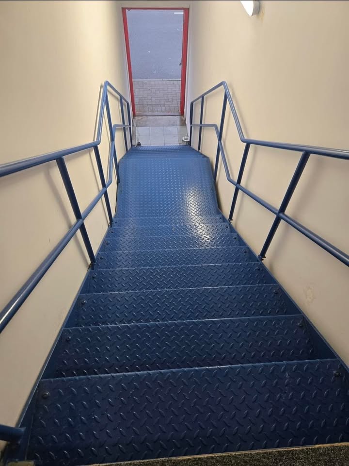 Industrial & Commercial Staircase Cleaning